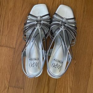 Impo Eden Dress Sandal, Women's Size 8M, Silver